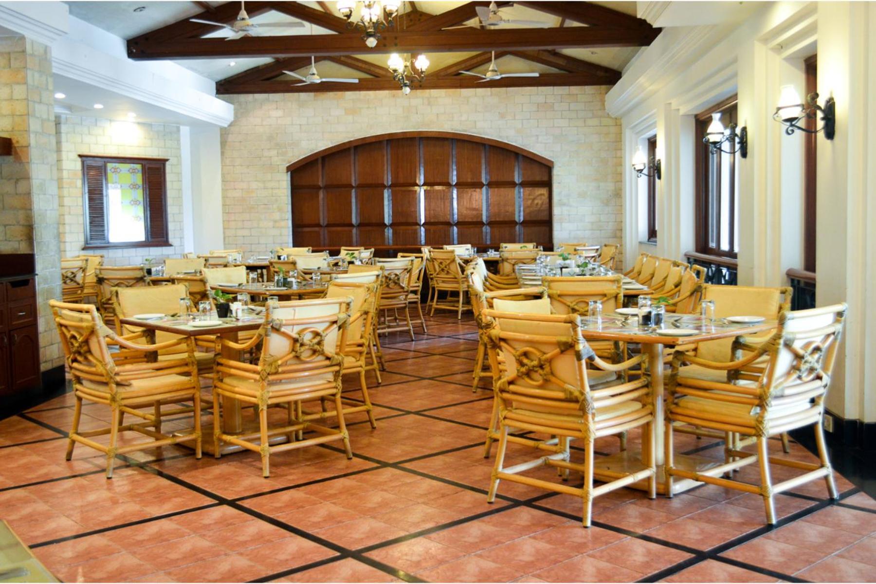 The Lagoona Resort Lonavala Esterno foto
