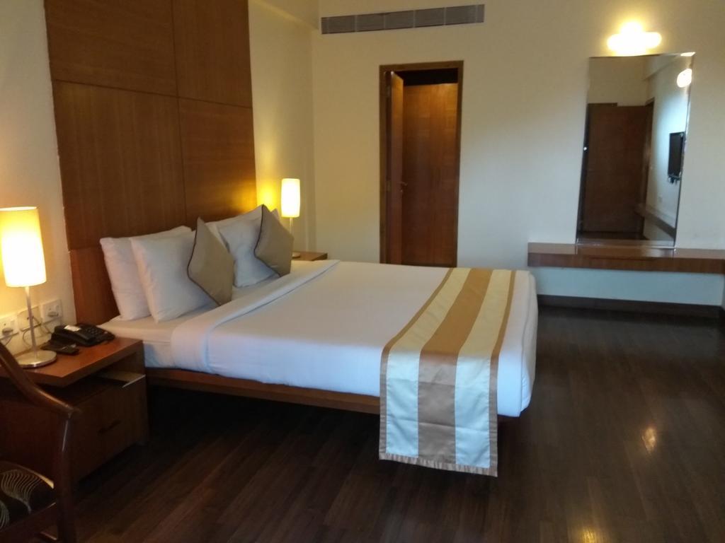 The Lagoona Resort Lonavala Esterno foto