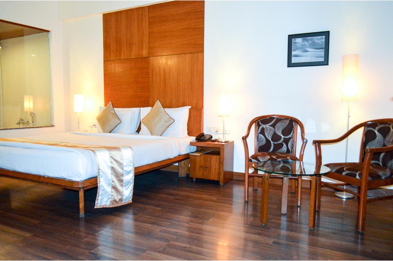 The Lagoona Resort Lonavala Esterno foto