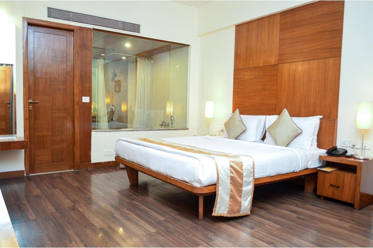 The Lagoona Resort Lonavala Esterno foto
