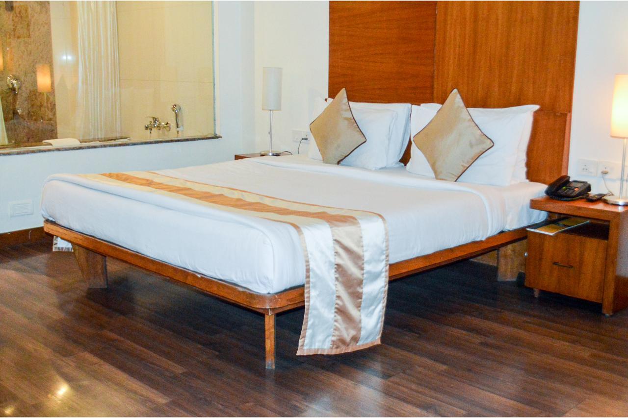 The Lagoona Resort Lonavala Esterno foto