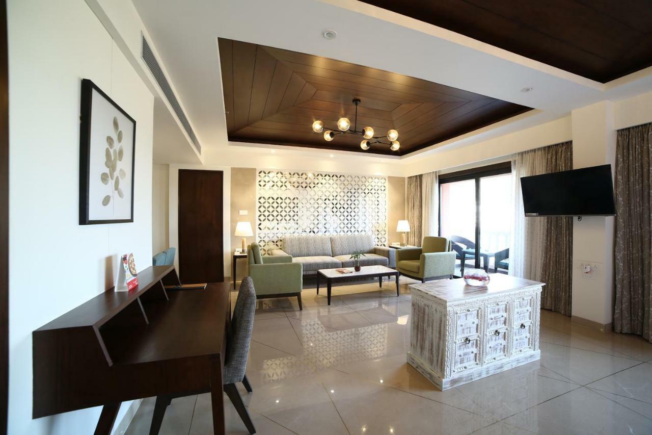 The Lagoona Resort Lonavala Esterno foto