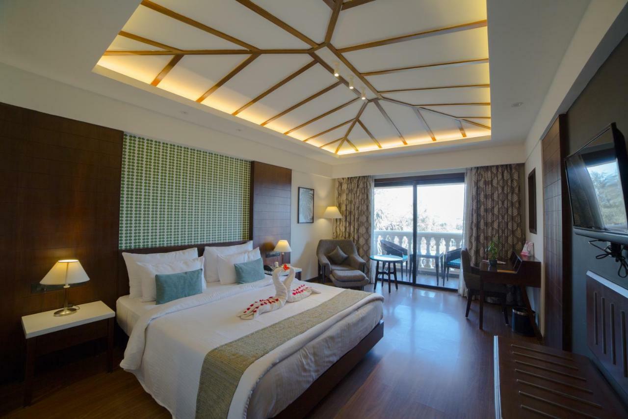 The Lagoona Resort Lonavala Esterno foto